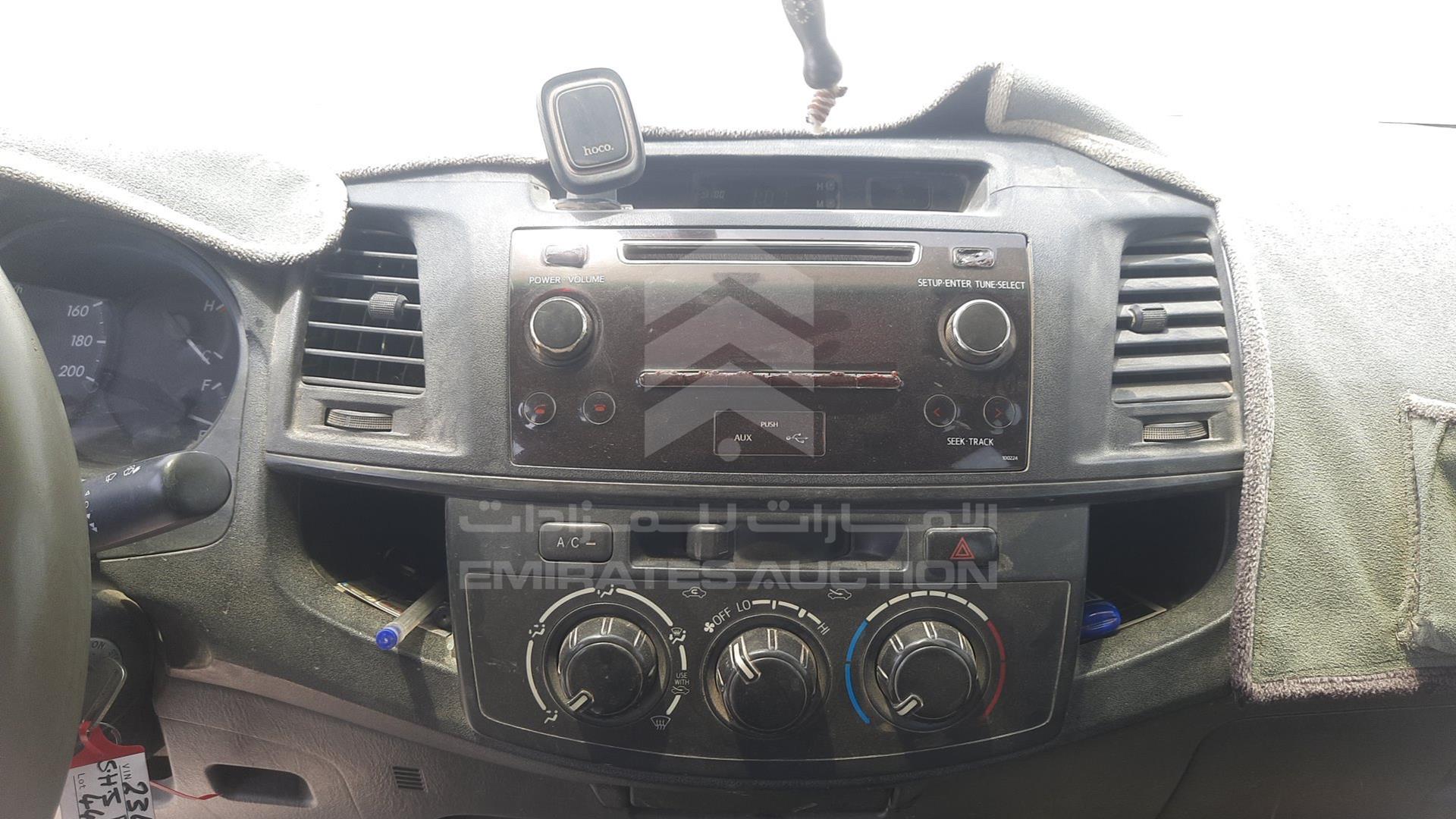 2014 TOYOTA HILUX VIN: MR0EX12G1E2345794