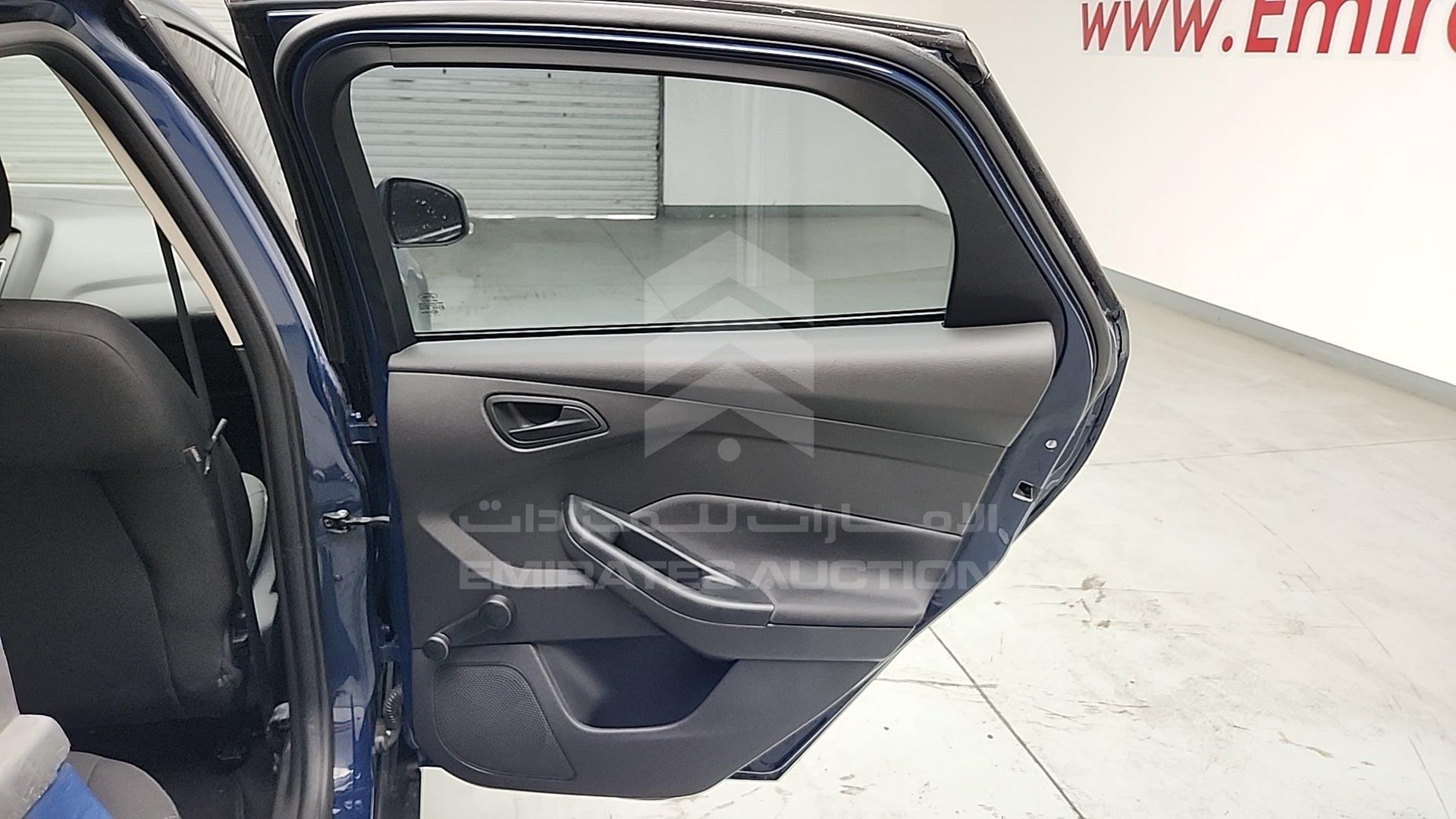 2017 FORD FOCUS VIN: WF0FCDKB7HLU40747