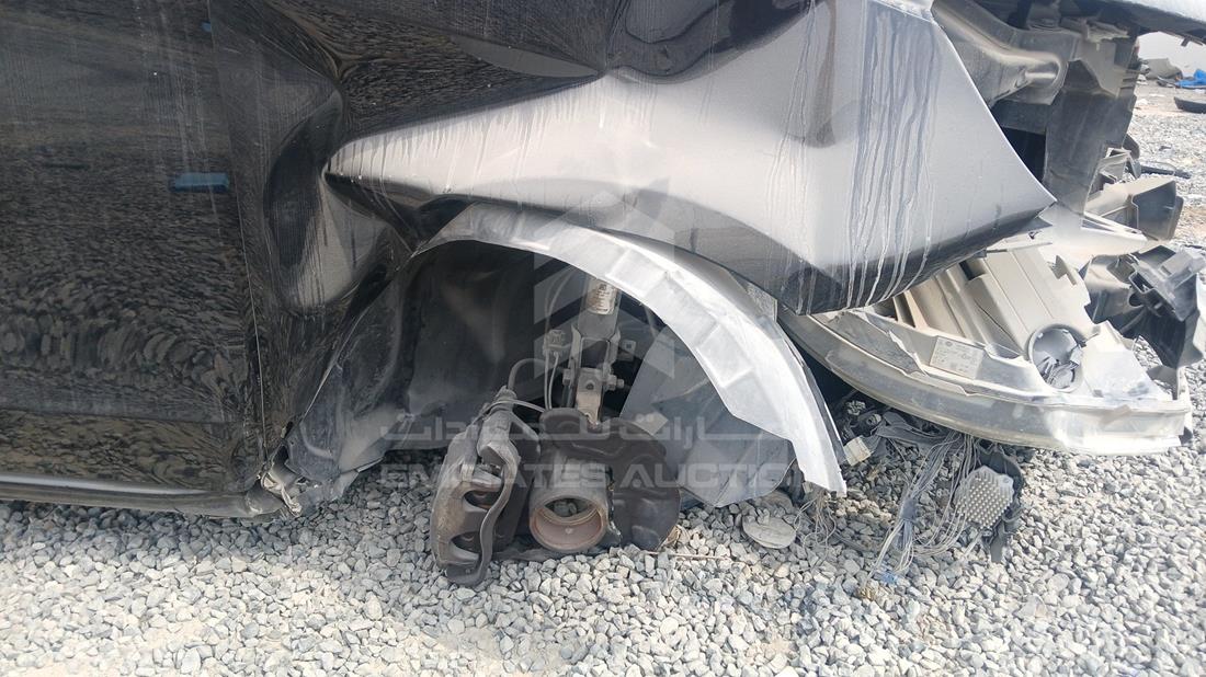 2023 Mercedes V 250 — Front Right Tyre — Photo 29
