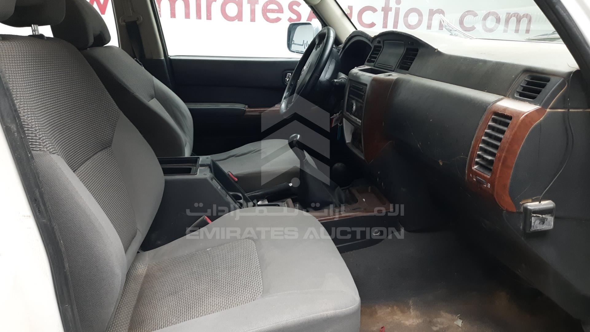 2010 NISSAN PATROL VIN: JN8FY15Y8AX581123