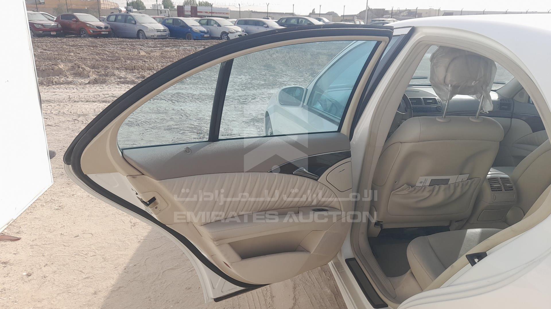 2005 MERCEDES E 240 VIN: WDB2110611A686400
