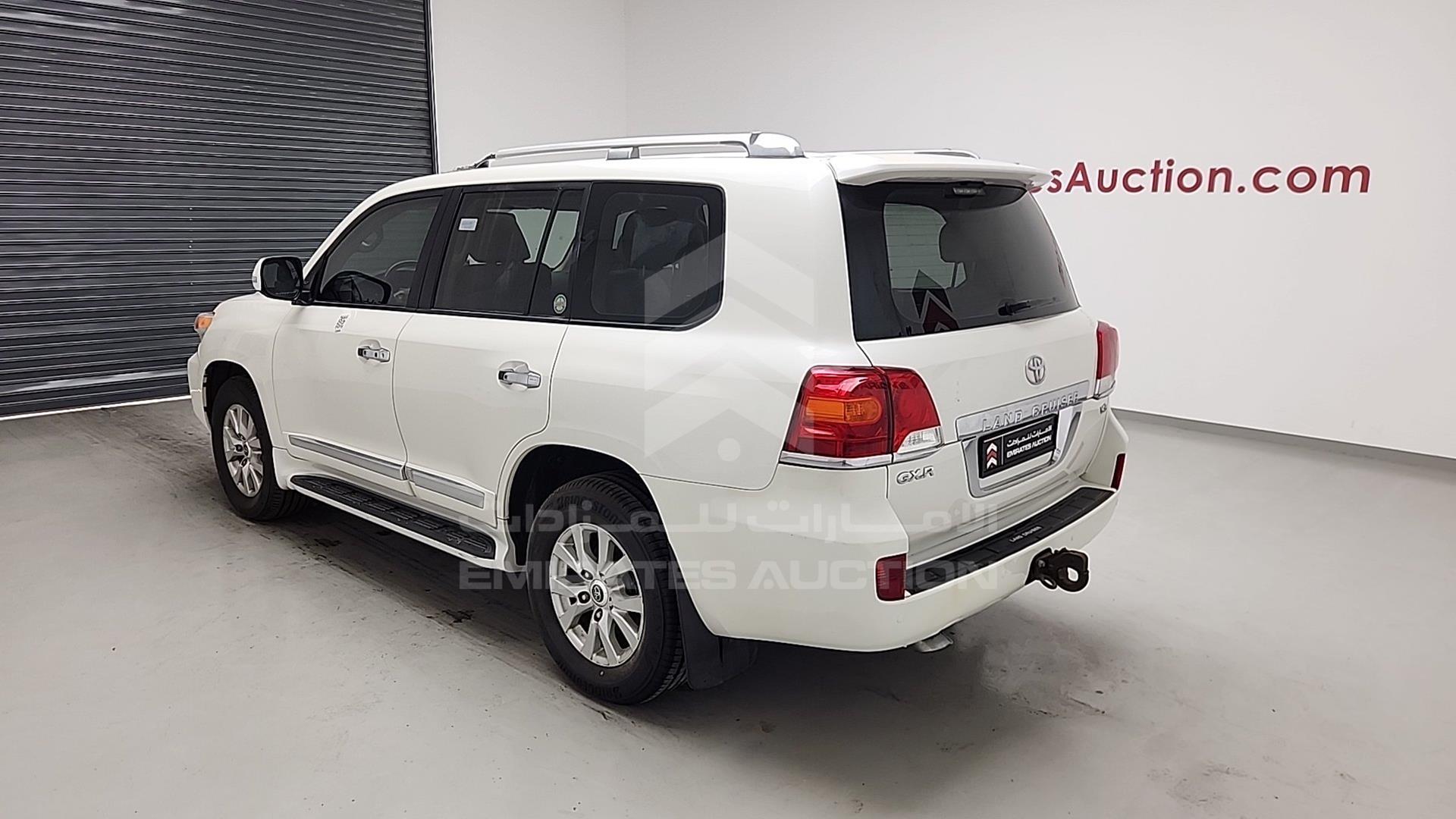 2014 TOYOTA LAND CRUISER VIN: JTMHX09J3E5044322