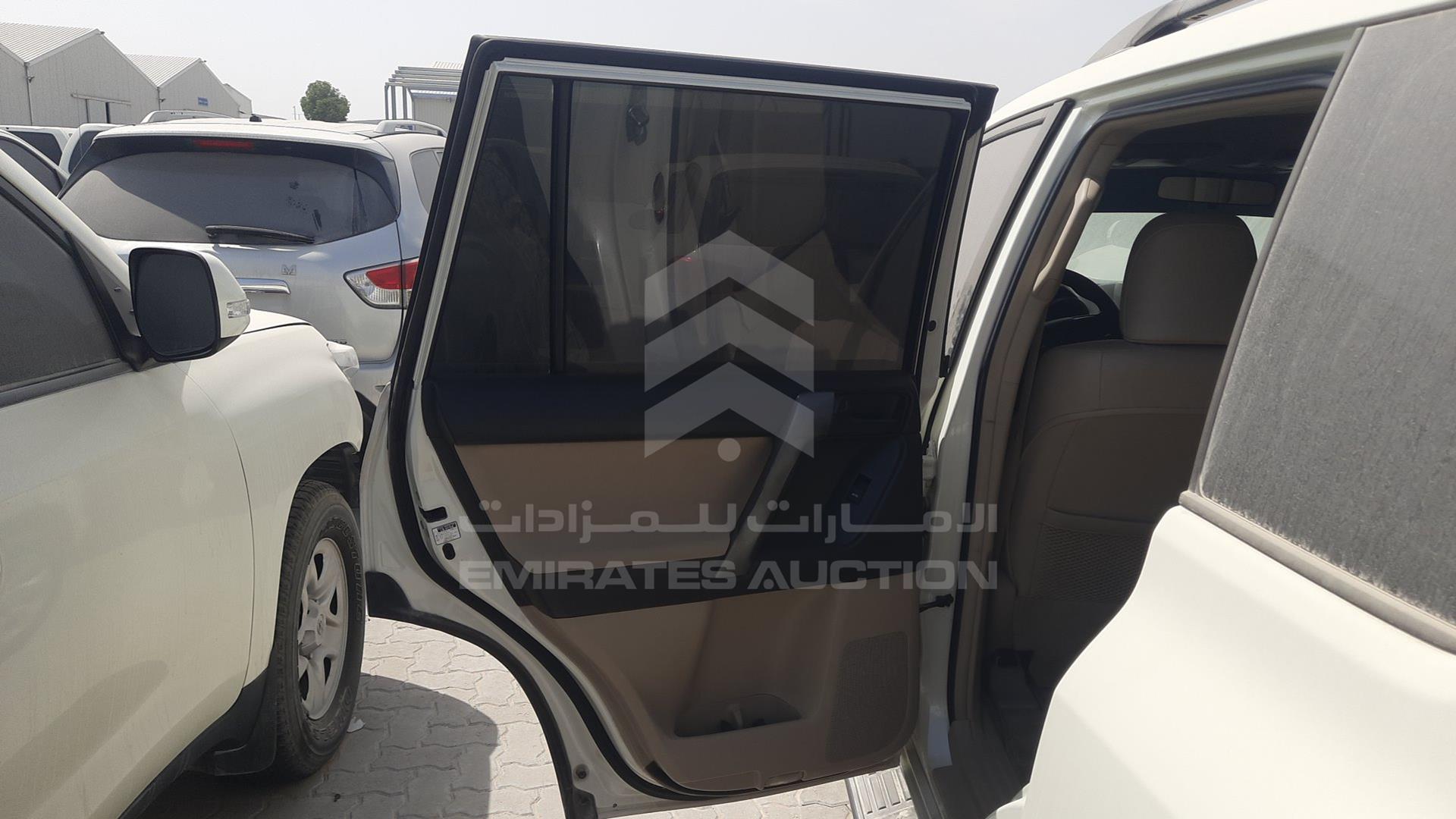 2011 TOYOTA LAND CRUISER PRADO VIN: JTEBU9FJ0B5010465