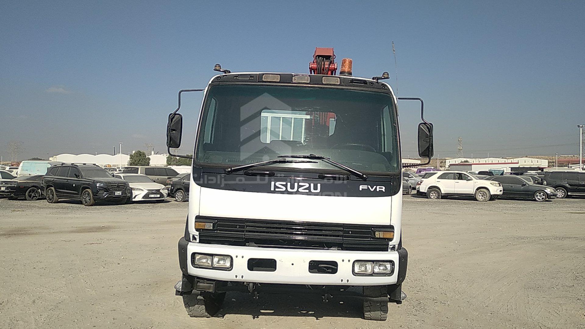 2013 ISUZU FVR VIN: LWLYURAX8DL004021