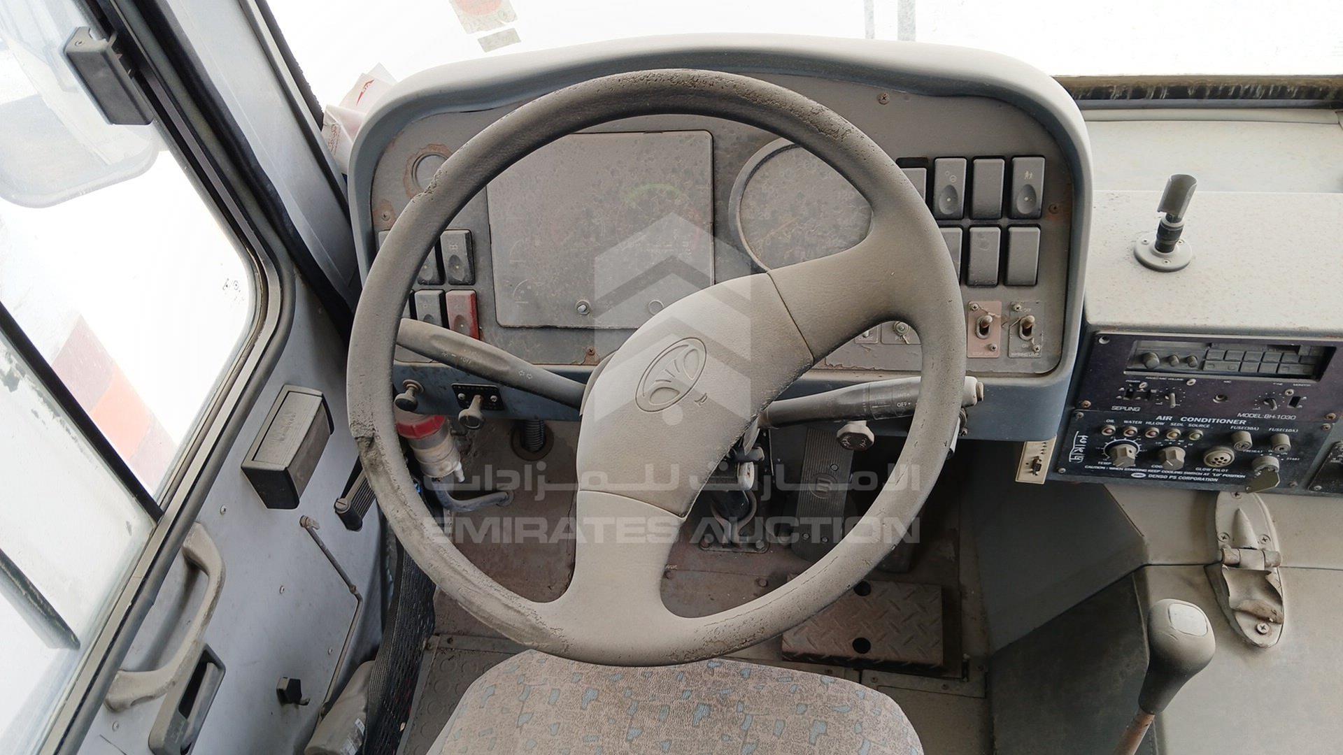 2004 DAEWOO BF106 VIN: KL5FJ50AE4P001001