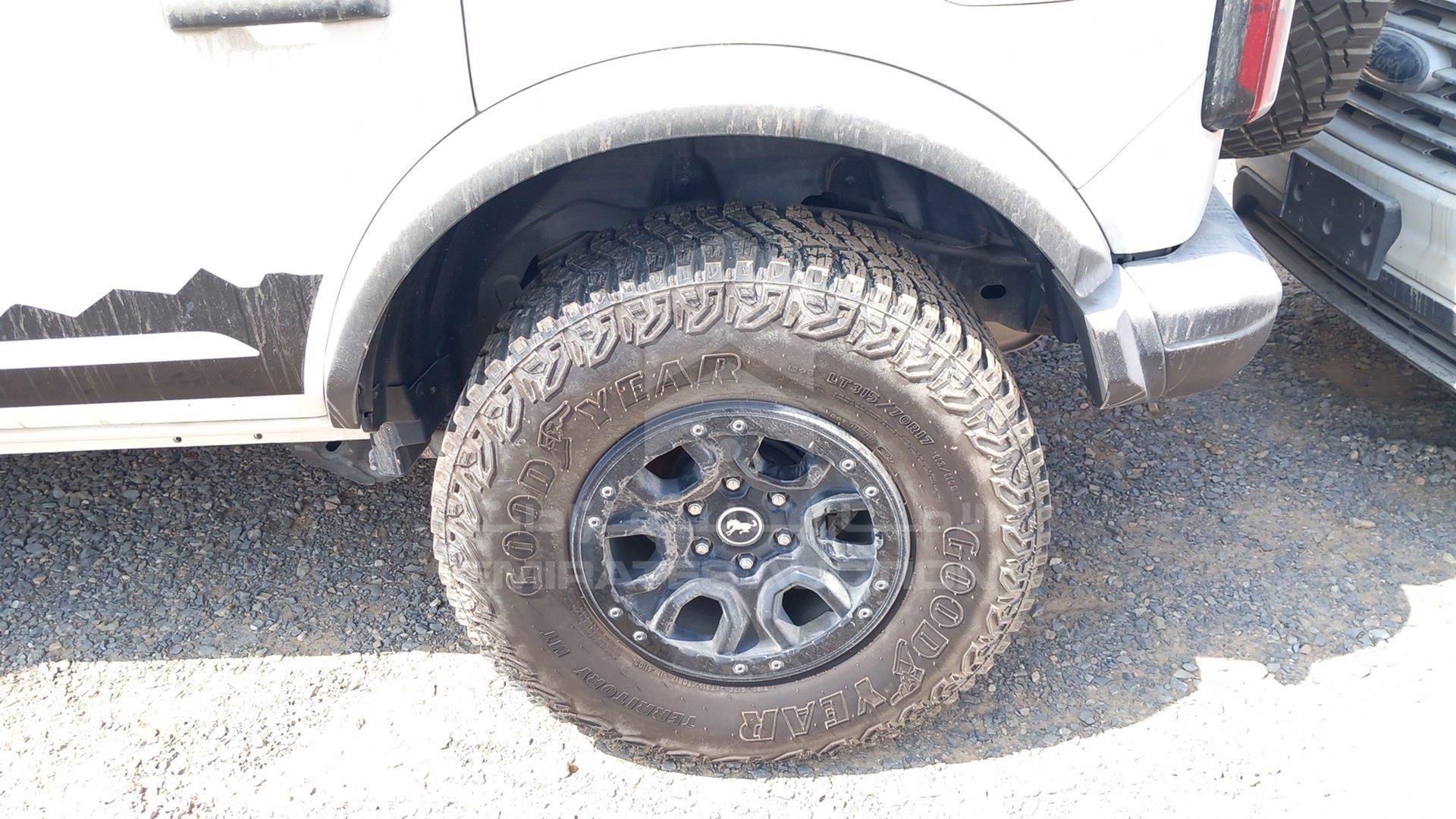 2022 FORD BRONCO VIN: 1FMEE5DP9NLB27052