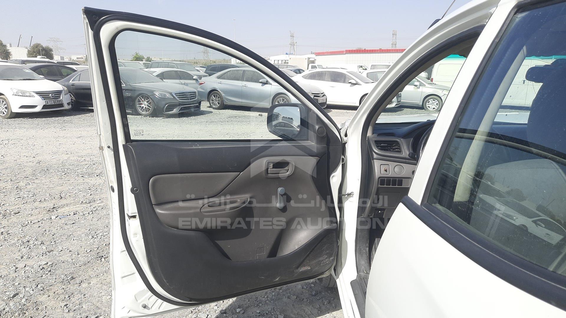 2016 MITSUBISHI L 200 VIN: MMBJNKJ40GH045491