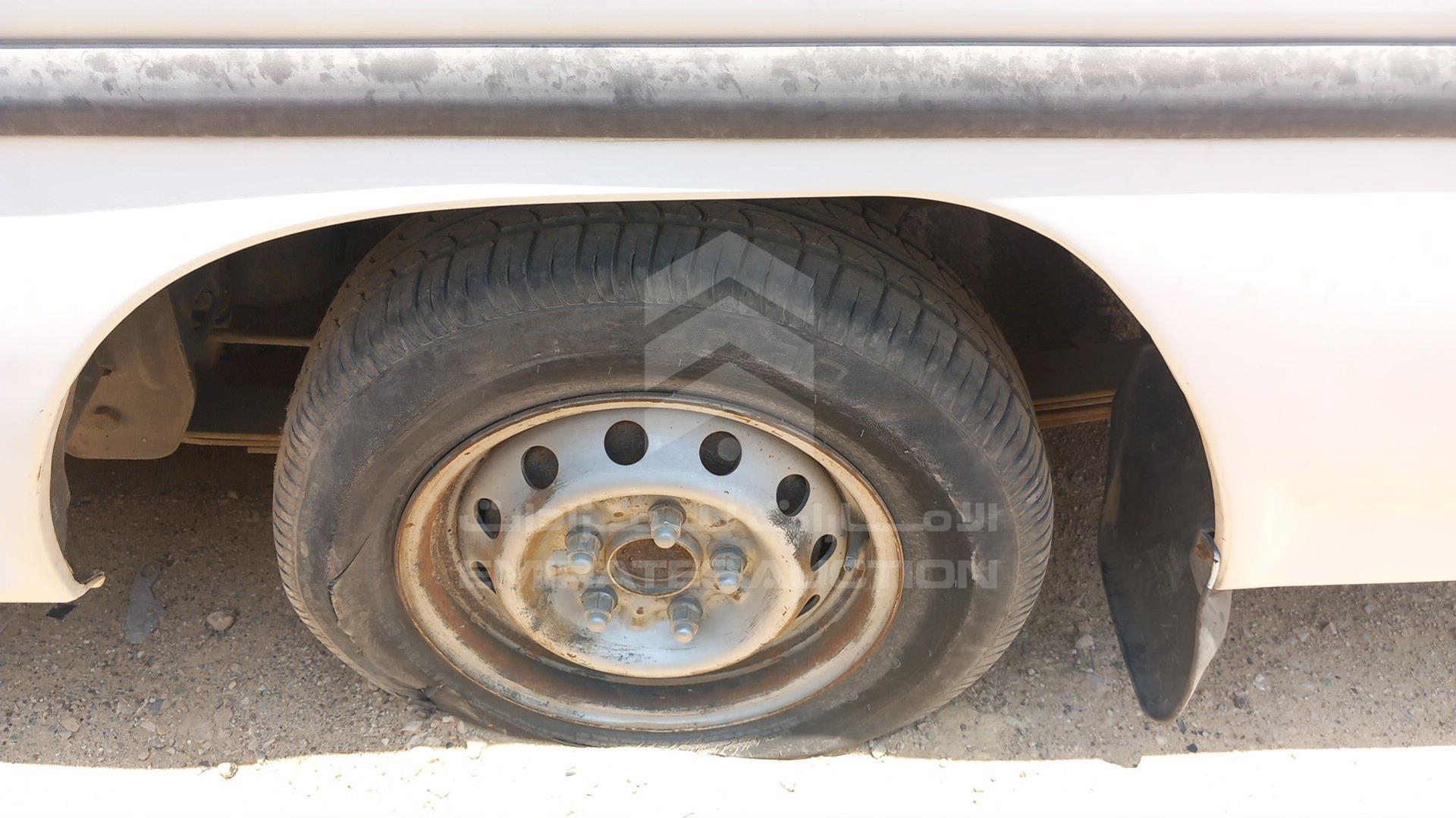 2002 HYUNDAI H100 VIN: KMFFD27G22K508253