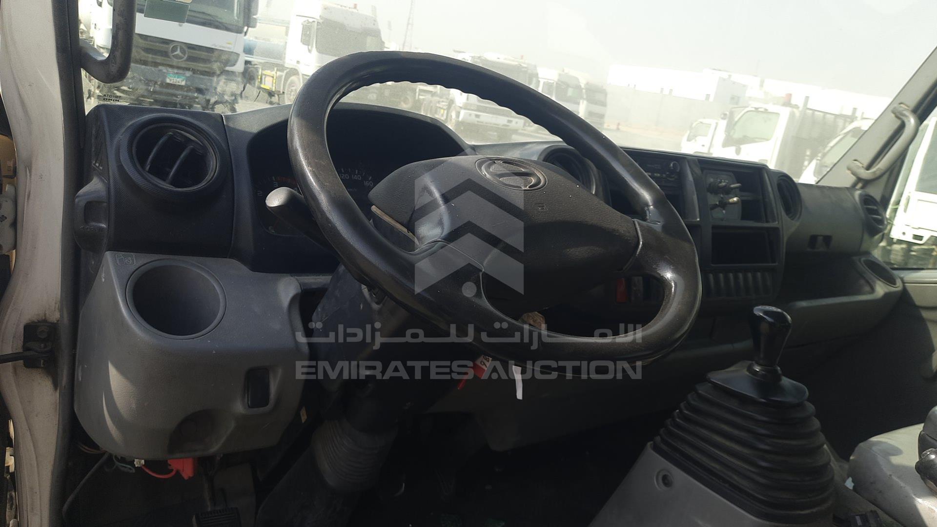 2014 HINO 300 VIN: JHHLCK1H2EK007786