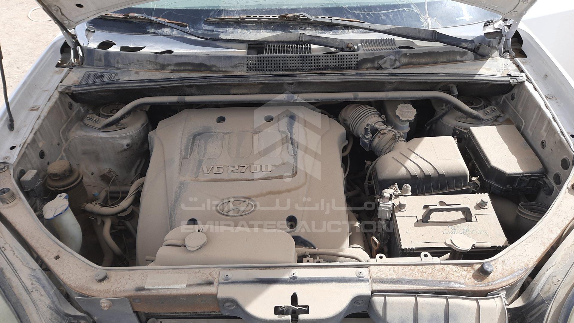 2008 HYUNDAI TUCSON VIN: KMHJM81D08U746604
