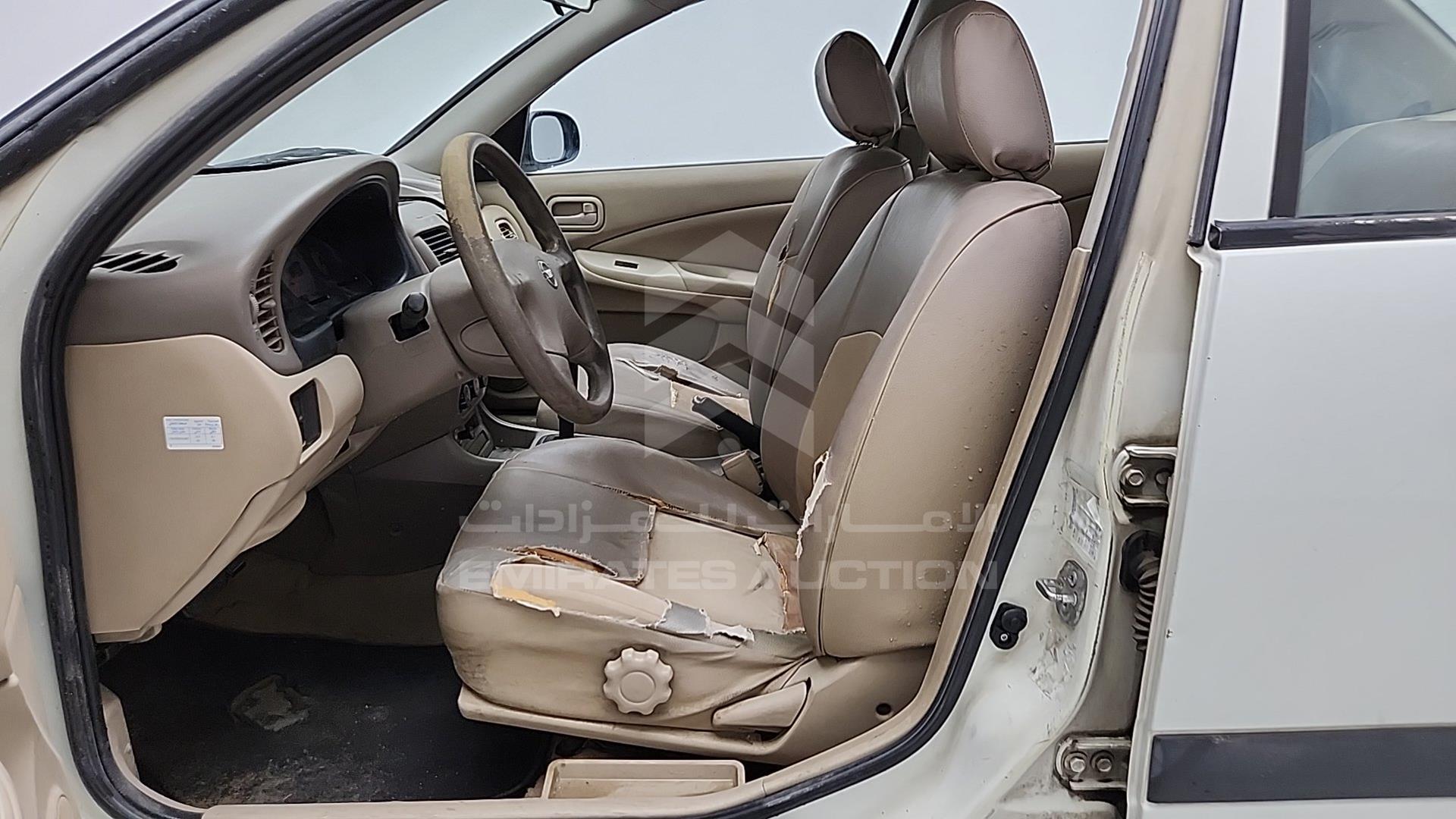 2010 NISSAN SUNNY VIN: JN1FN61C0AW203107