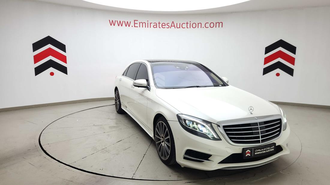2016 Mercedes S 400 — Front Right Angle — Photo 11