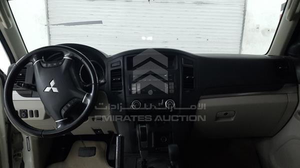 JMYLRV95WBJ702297 Mitsubishi Pajero