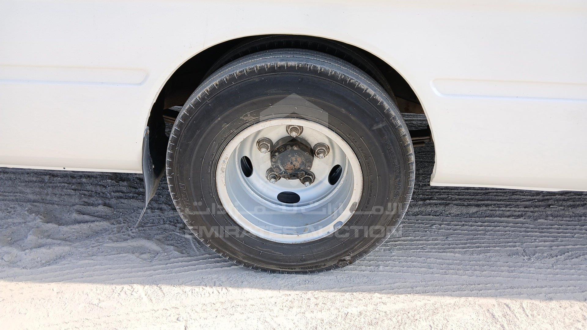 2012 TOYOTA COASTER VIN: JTGFK4185C4002228