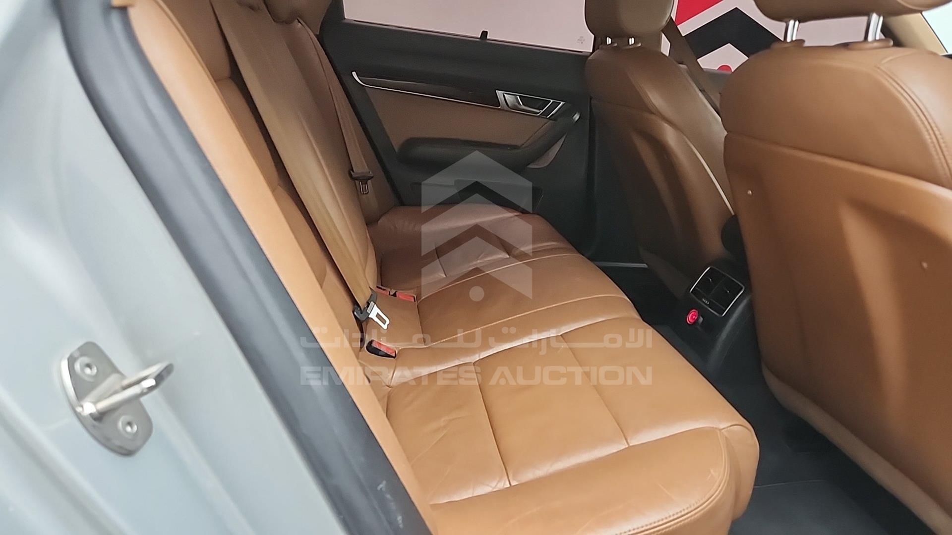 2010 AUDI A6 VIN: WAUAFC4FXAN028828