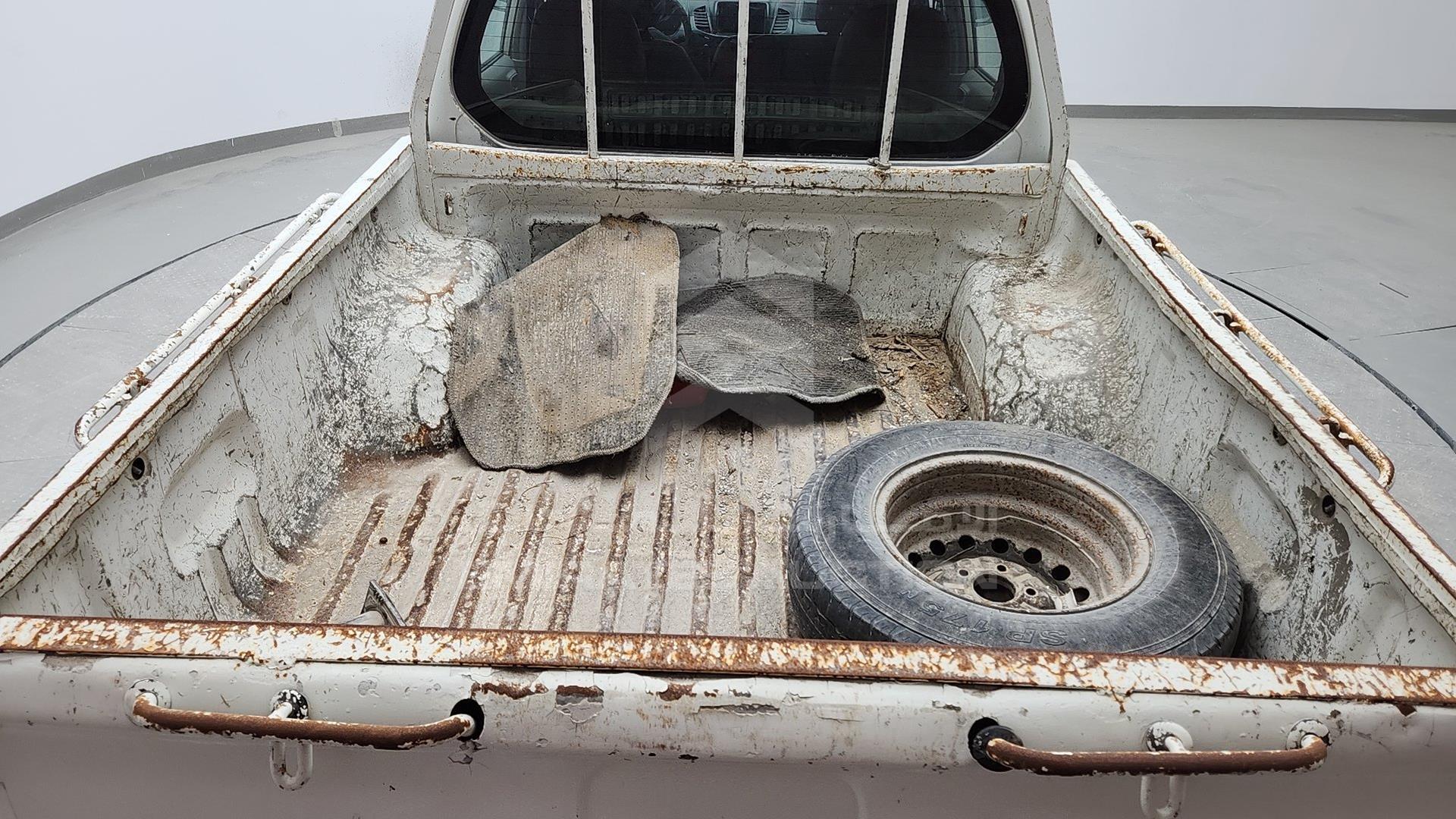 2012 MITSUBISHI L 200 VIN: MMBJNKA50CD022926