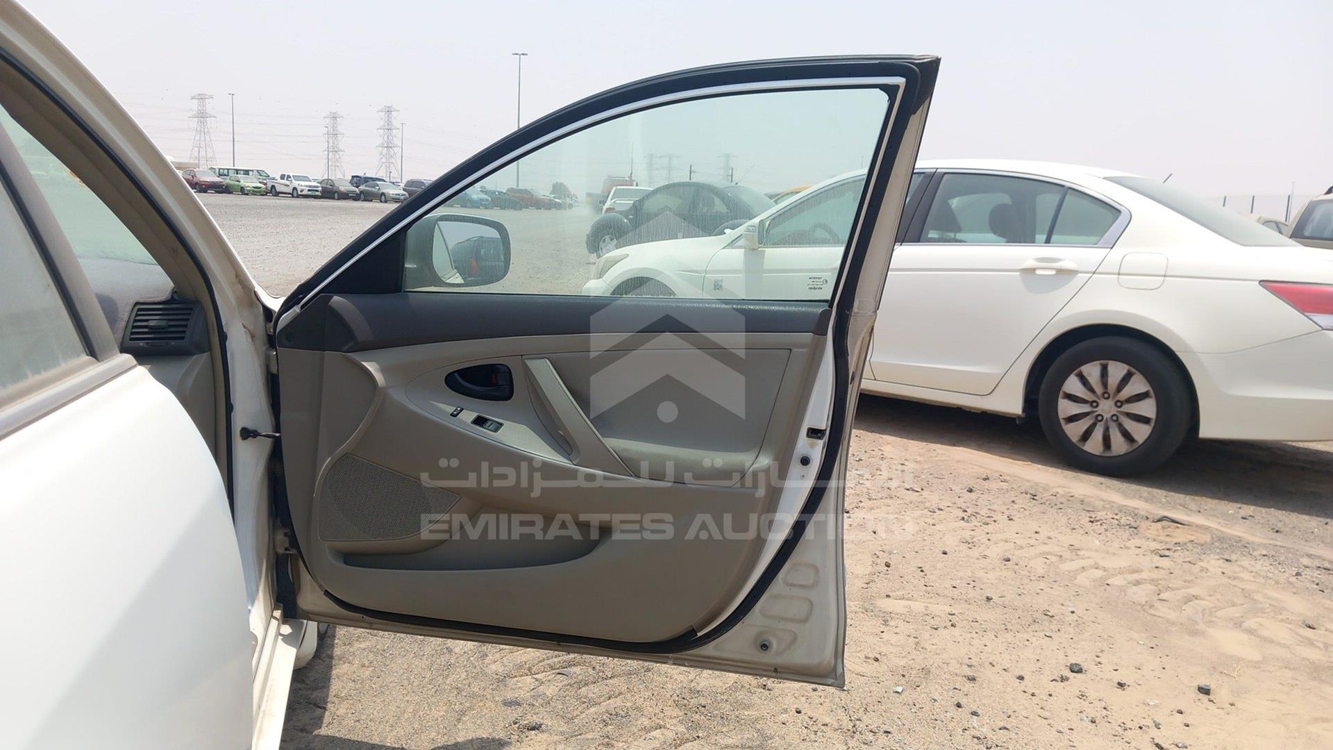 2008 TOYOTA CAMRY VIN: 6T1BE42K58X520004