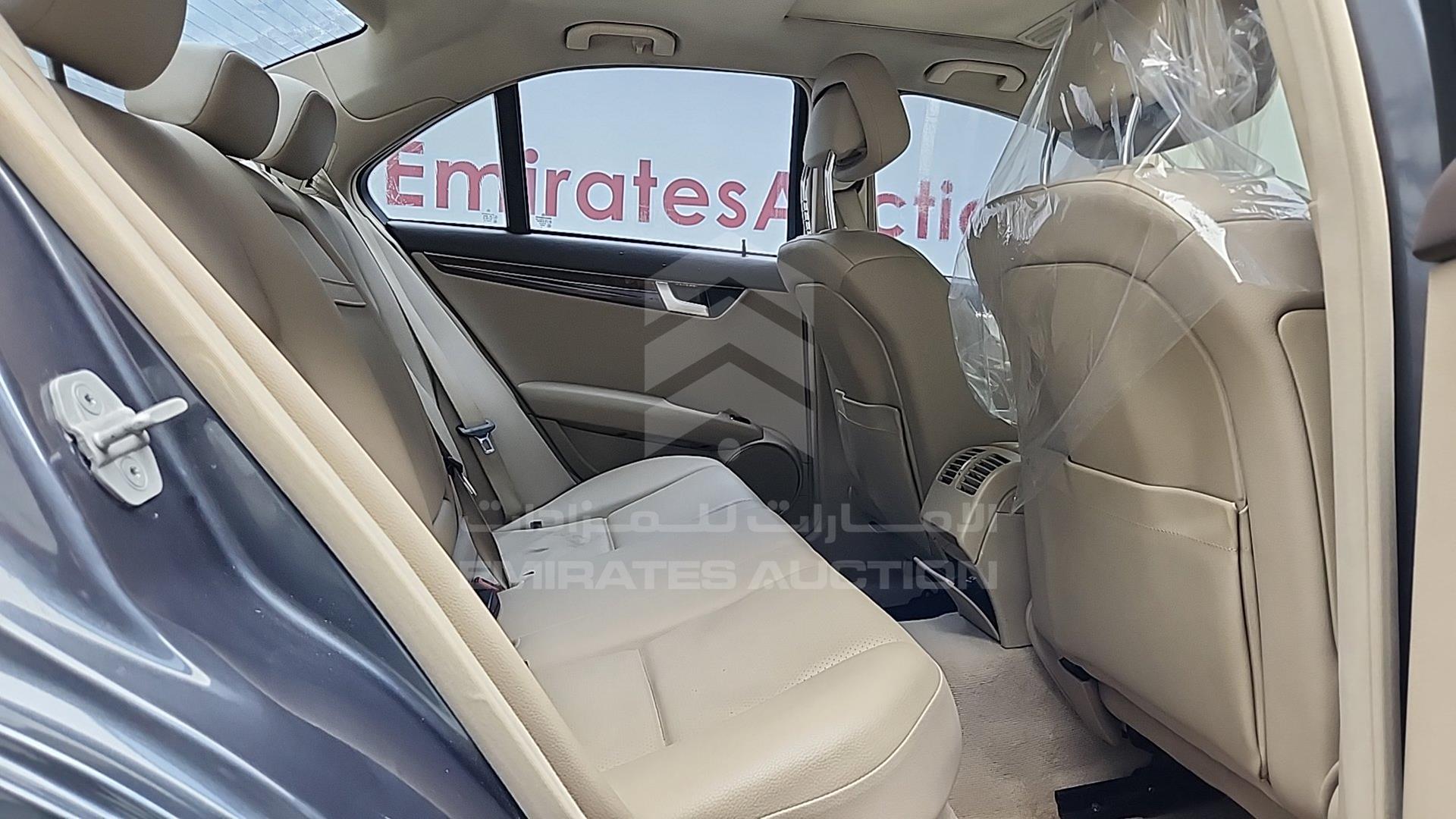 2014 MERCEDES C 250 VIN: WDDGF4HB7ER317471