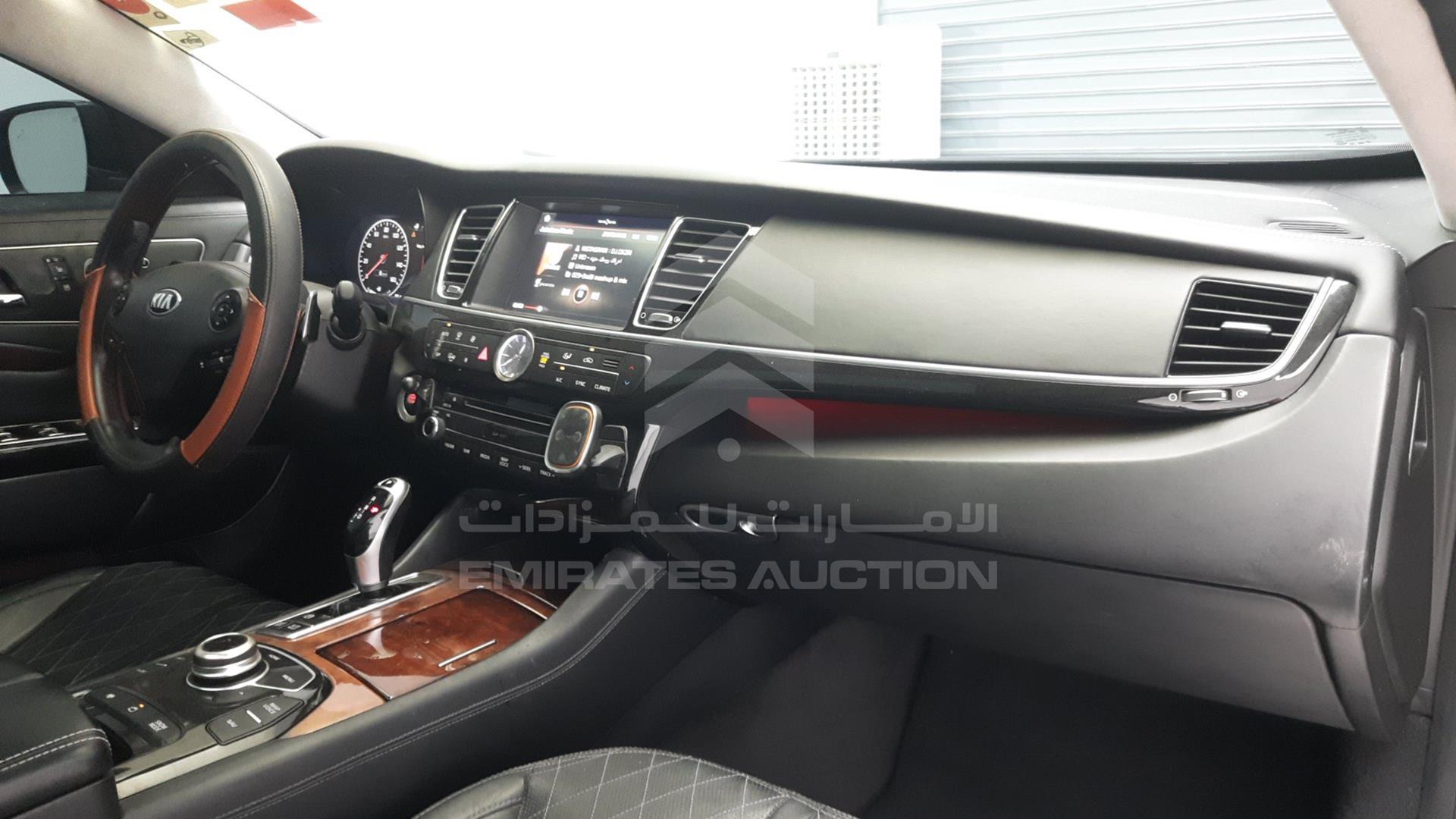 2016 KIA K 900 VIN: KNALW4D43G6028671
