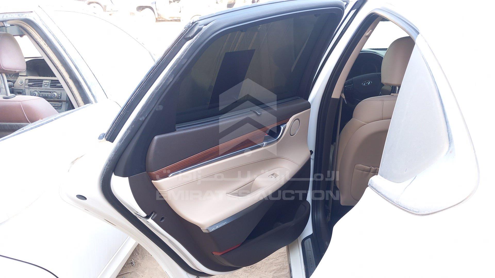 2019 HYUNDAI AZERA VIN: KMHF341F3LA277652