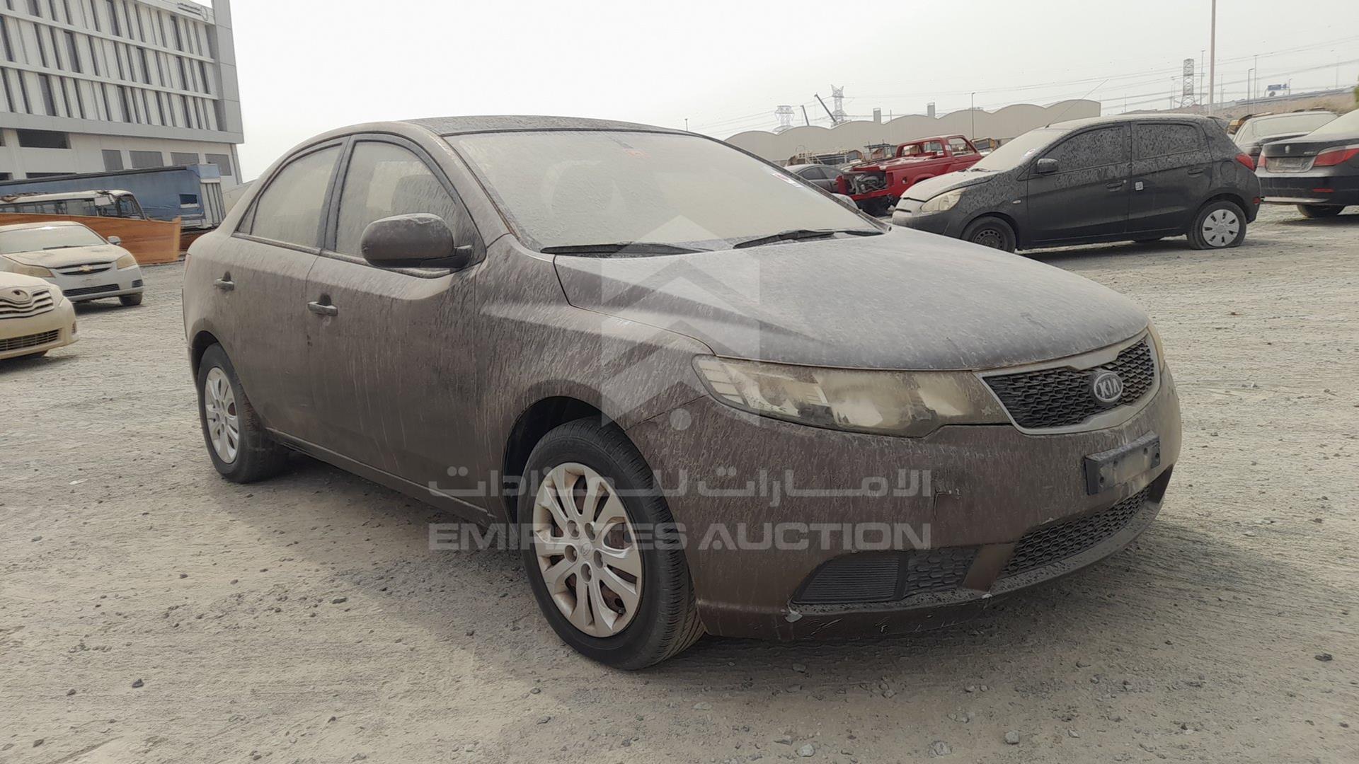 2013 KIA CERATO VIN: KNAFT4113D5785328