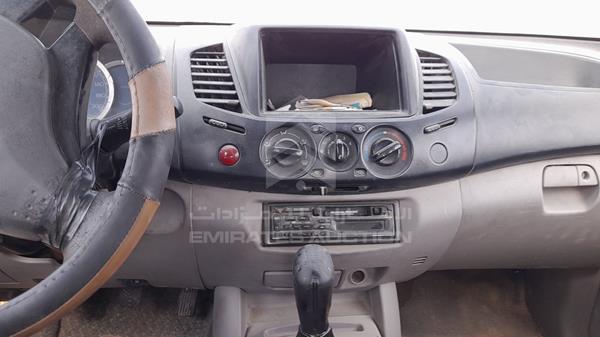 MMBJNKB408D030521 Mitsubishi L 200