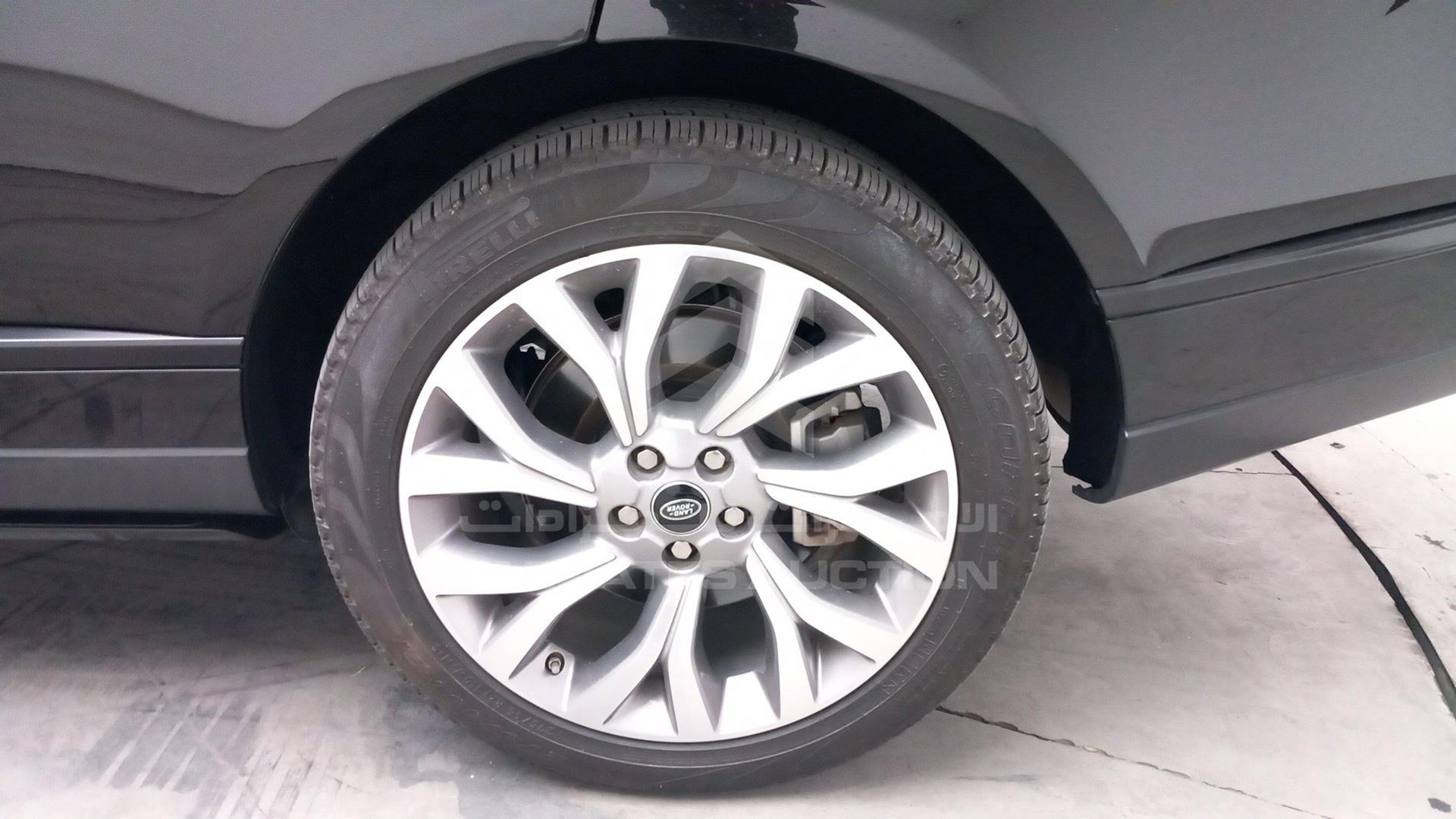2018 RANGE ROVER VOGUE VIN: SALGA2BE5JA502586