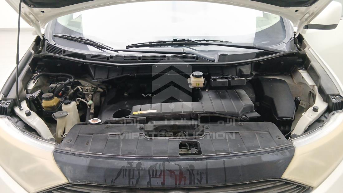 2013 Nissan Quest — Engine Bay — Photo 34