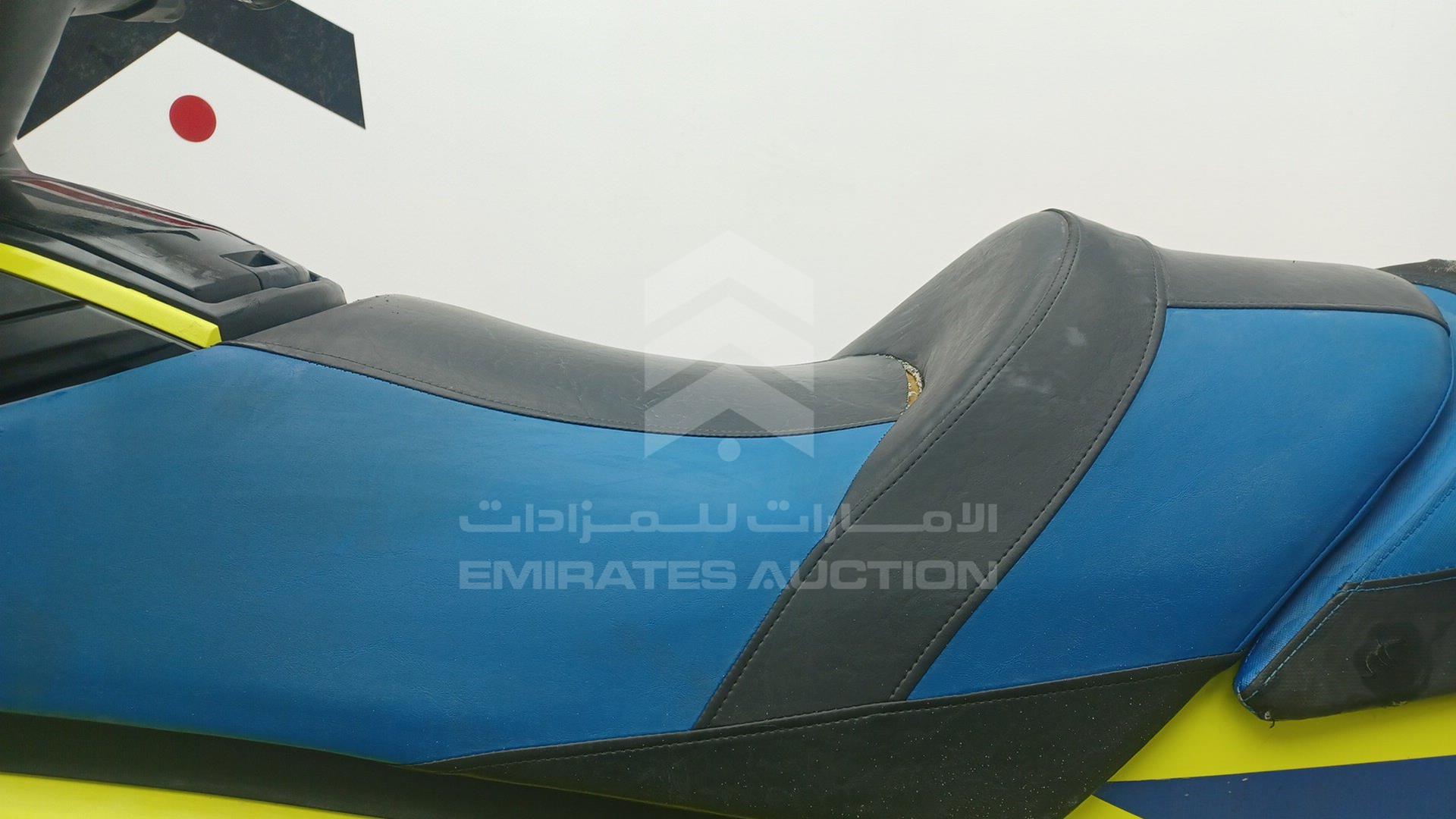2020 JET SKI + TROLLEY YAMAHA VIN: USYAMA0239H920