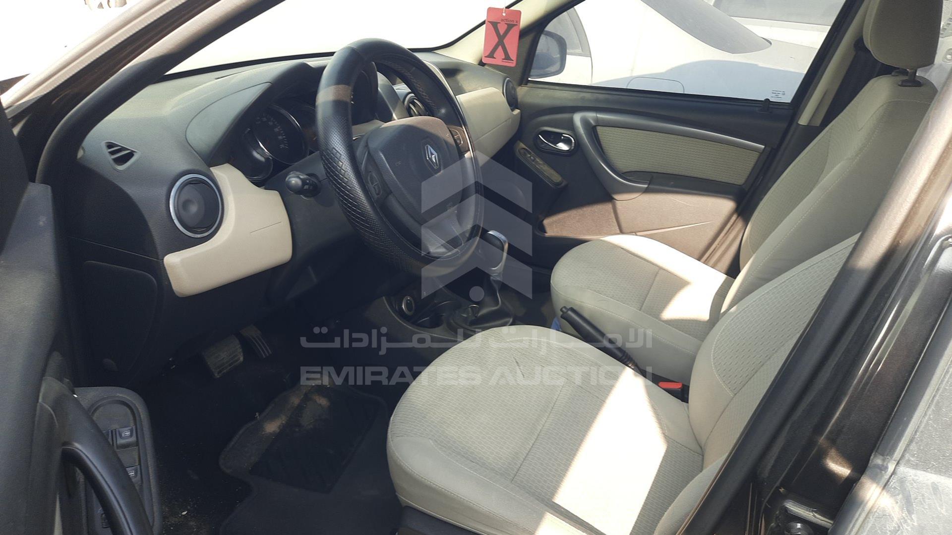 2018 RENAULT DUSTER VIN: VF1HSRGJ5JH588477