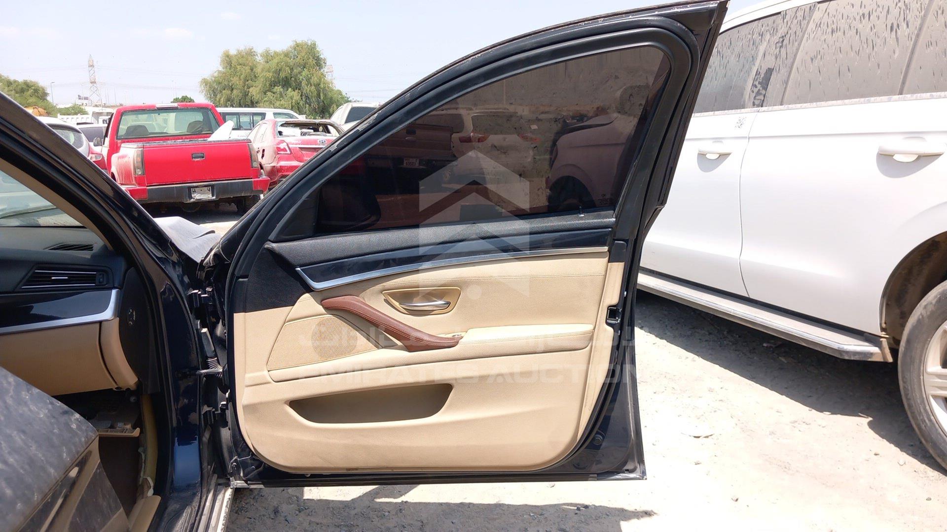 2013 BMW 520 I VIN: WBAXG1104DDY85233