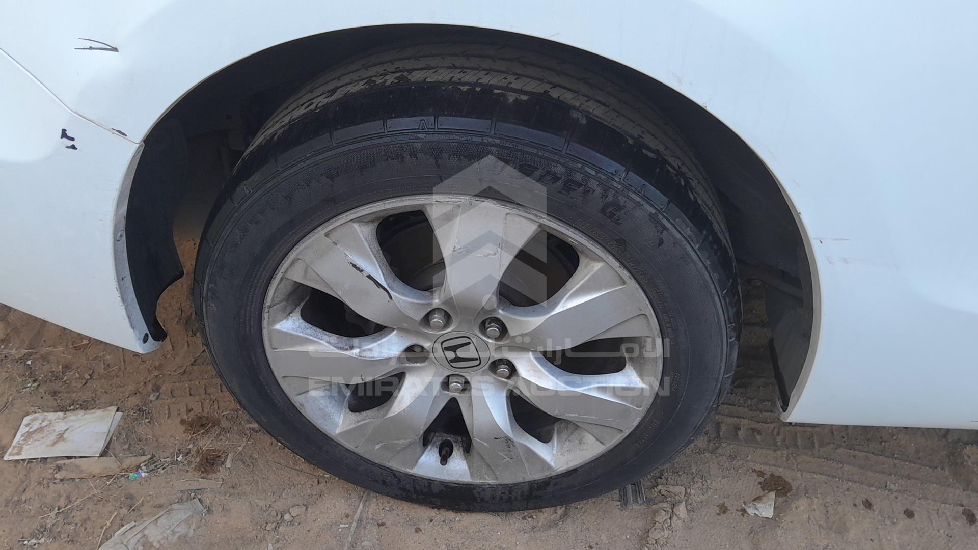 2008 HONDA ACCORD VIN: 1HGCS12728A600078