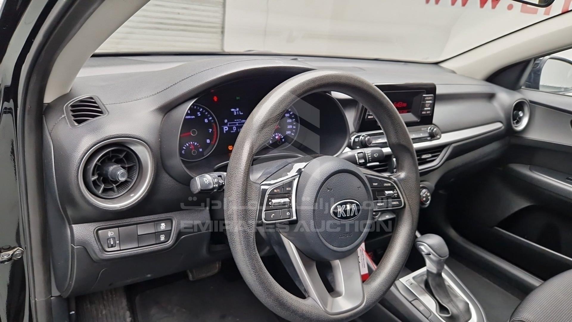 2020 KIA CERATO VIN: KNAF24163L5851907