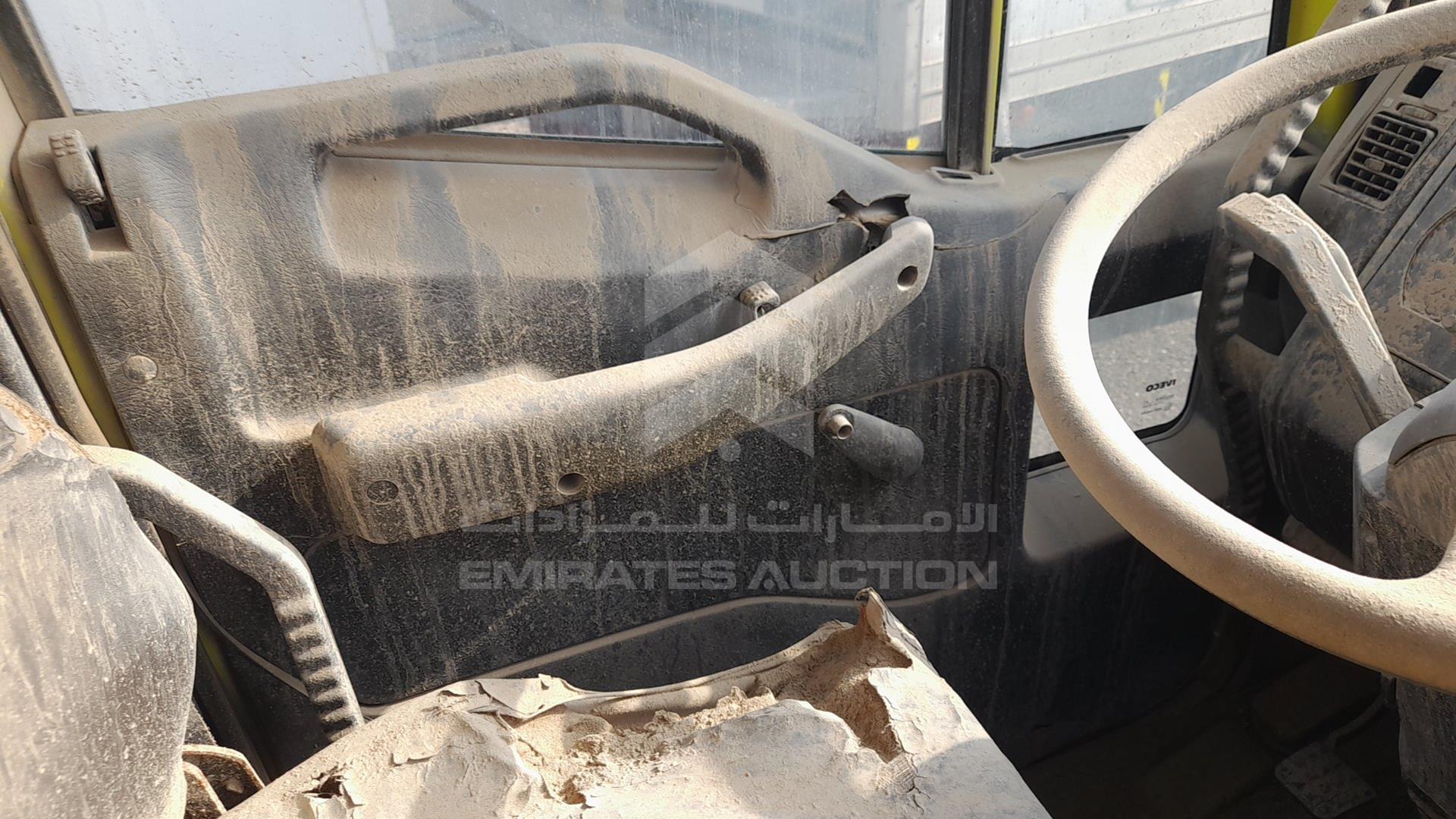0 IVECO --- VIN: WJMA1VNS00C106157