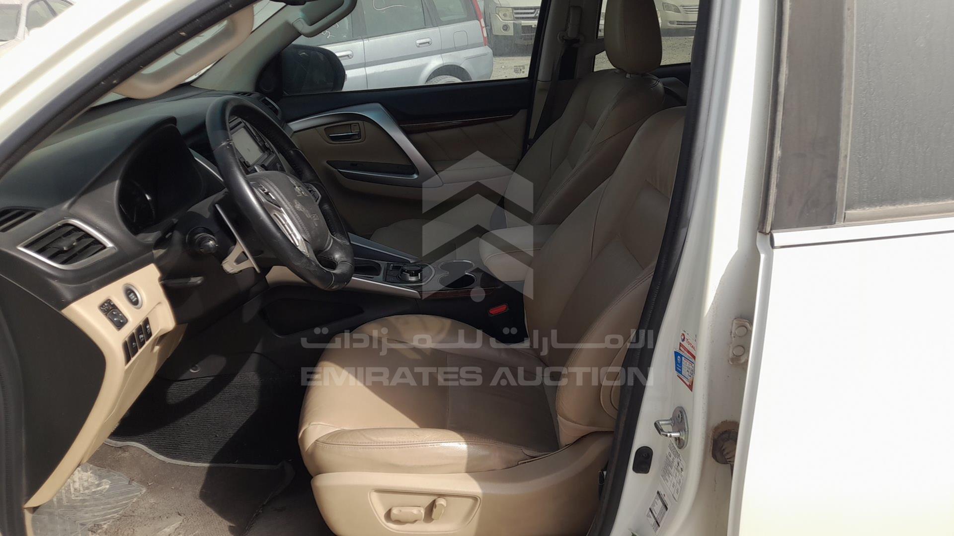 2017 MITSUBISHI MONTERO VIN: MMEMC71X8HH003140