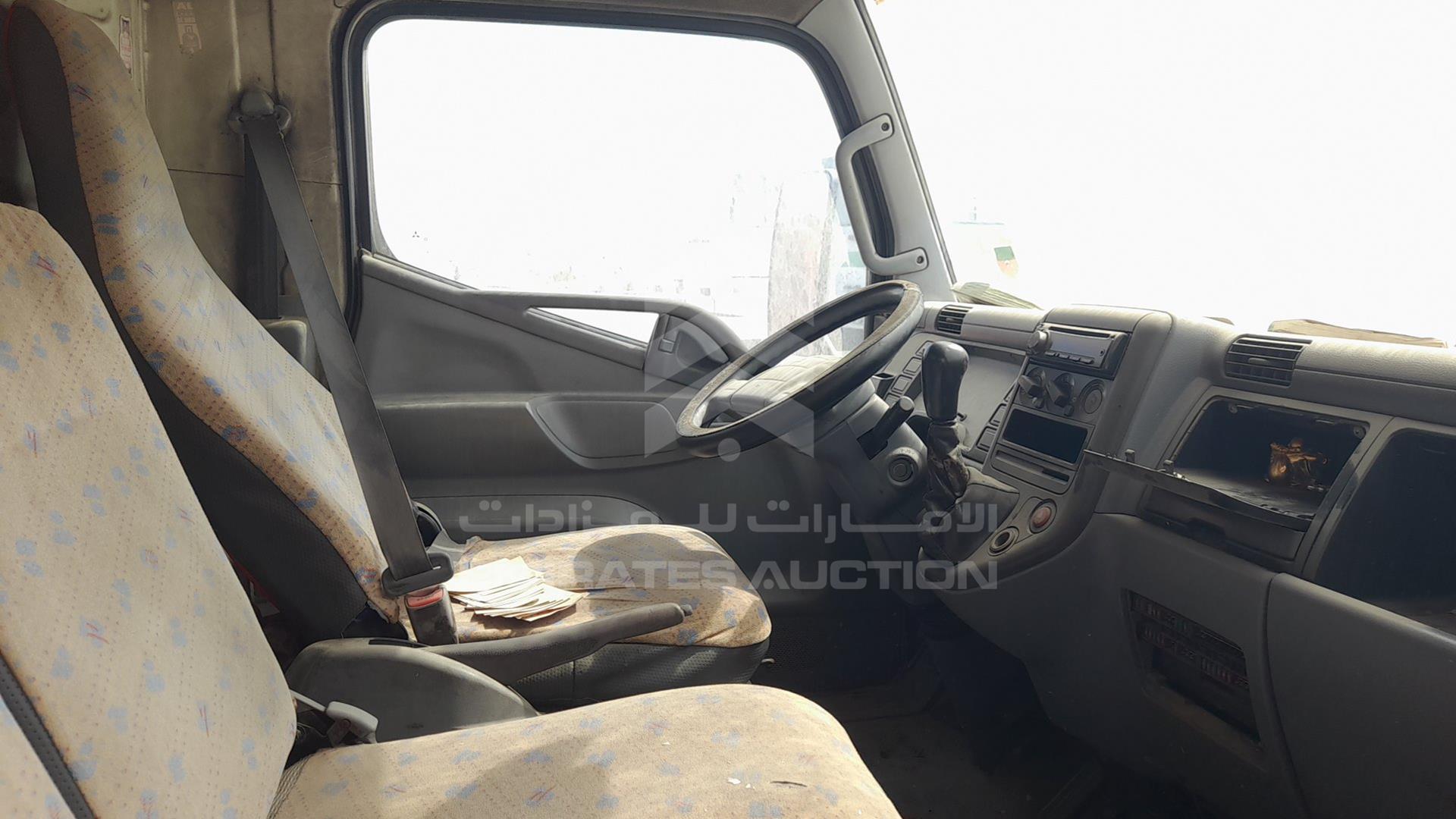 2011 MITSUBISHI CANTER VIN: JL7BCE1J8BK002190
