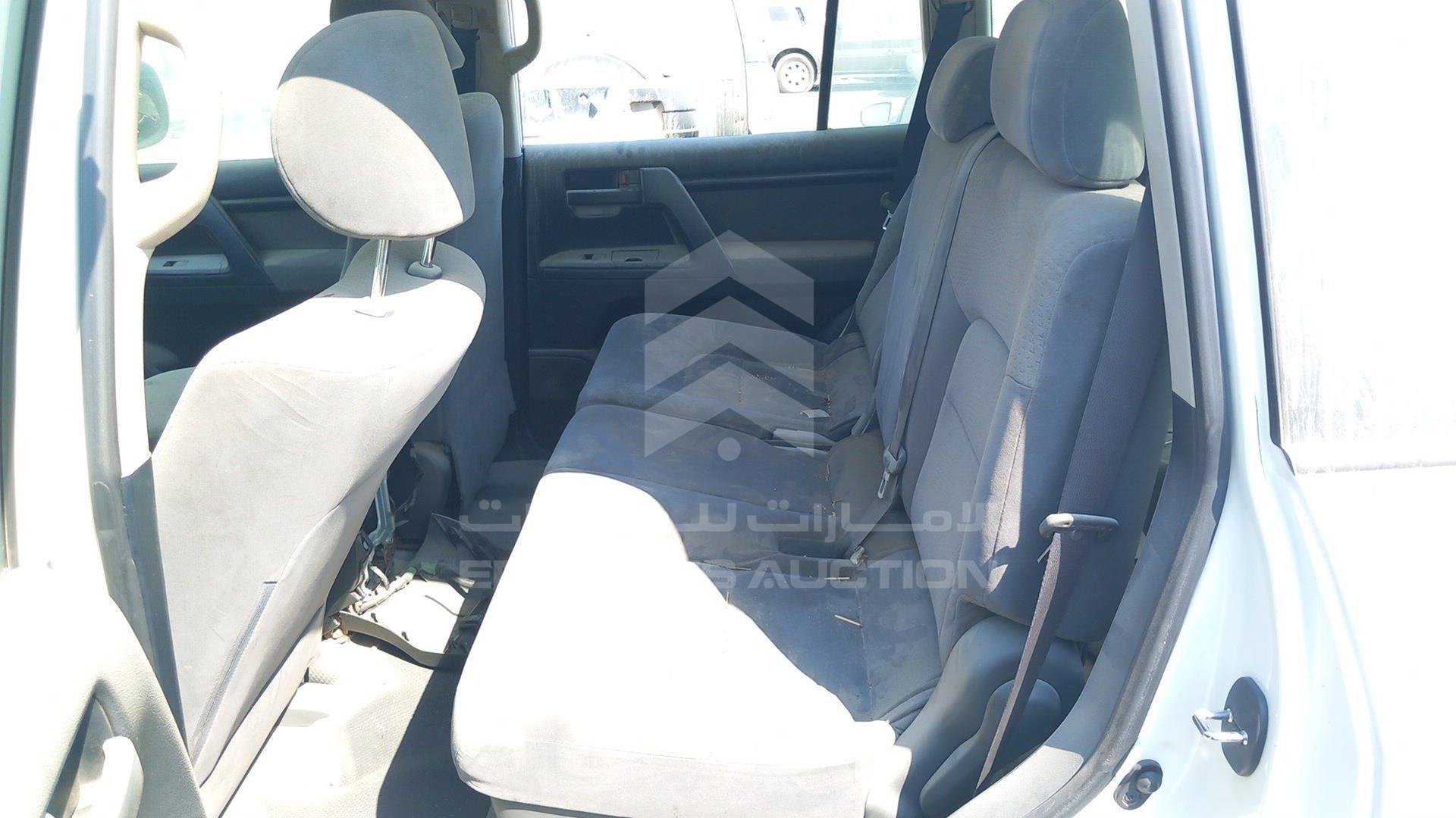 2009 TOYOTA LAND CRUISER VIN: JTMDU09J494018850