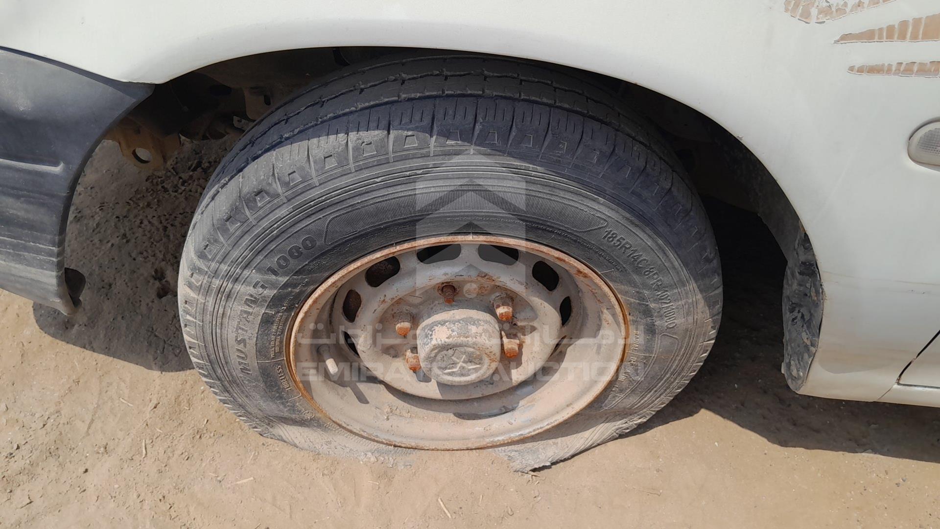 2004 MITSUBISHI L 200 VIN: MMBJNK6204D086136