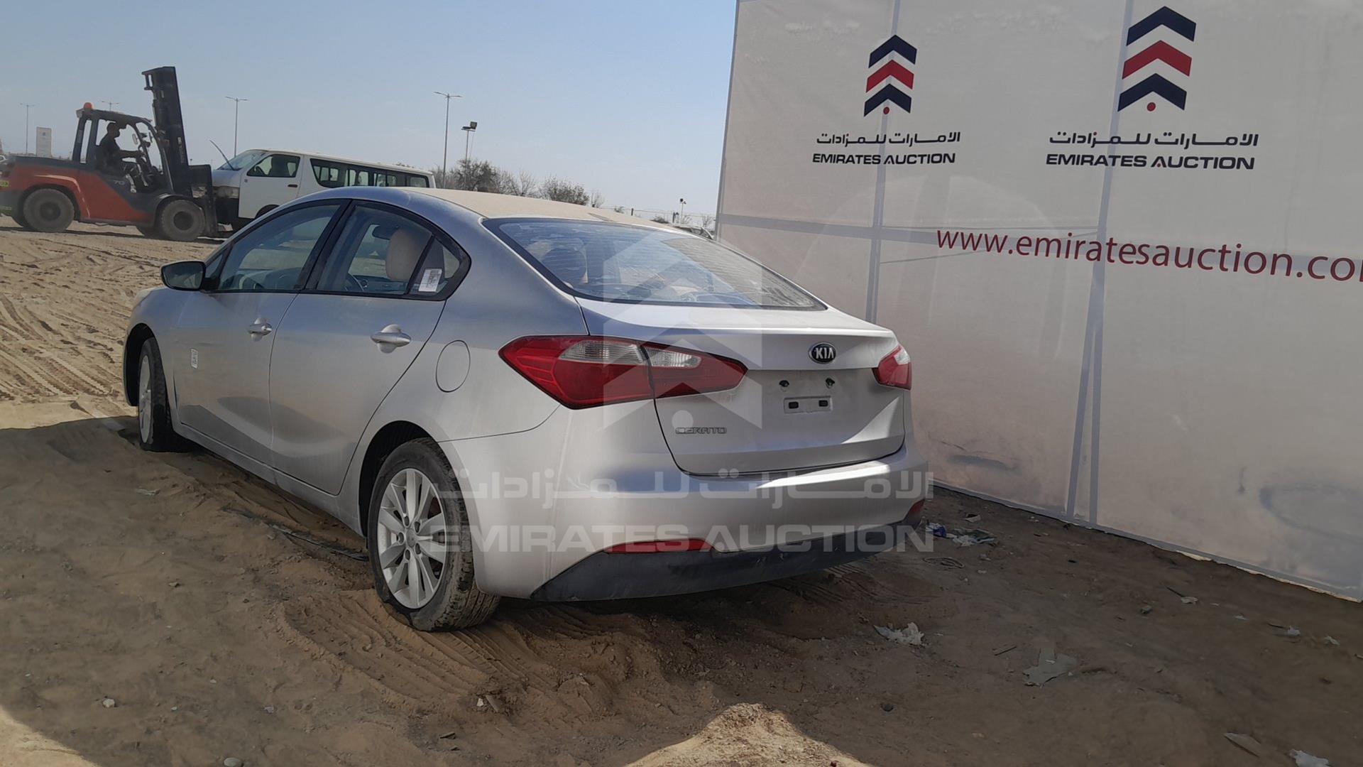2015 KIA CERATO VIN: KNAFK4113F5212452