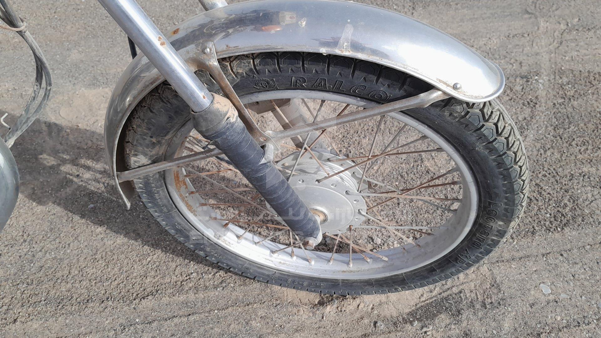 2001 MOTORBIKE --- VIN: LAGPCJ68514031202