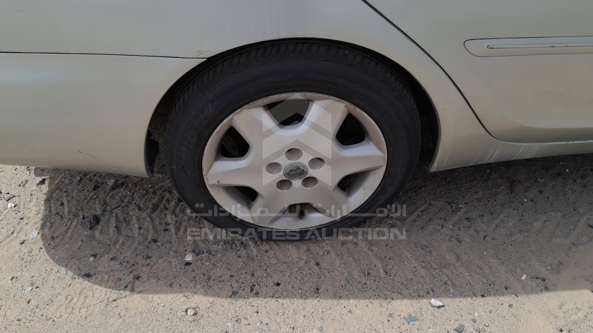 2004 TOYOTA CAMRY VIN: 4T1BE32K34U284373