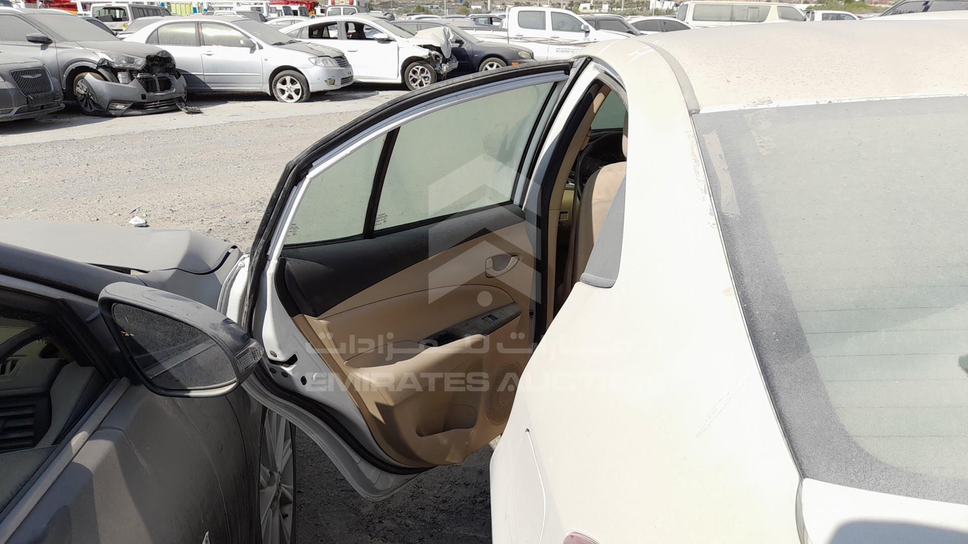 2020 TOYOTA YARIS VIN: MHFB29F38L2102782