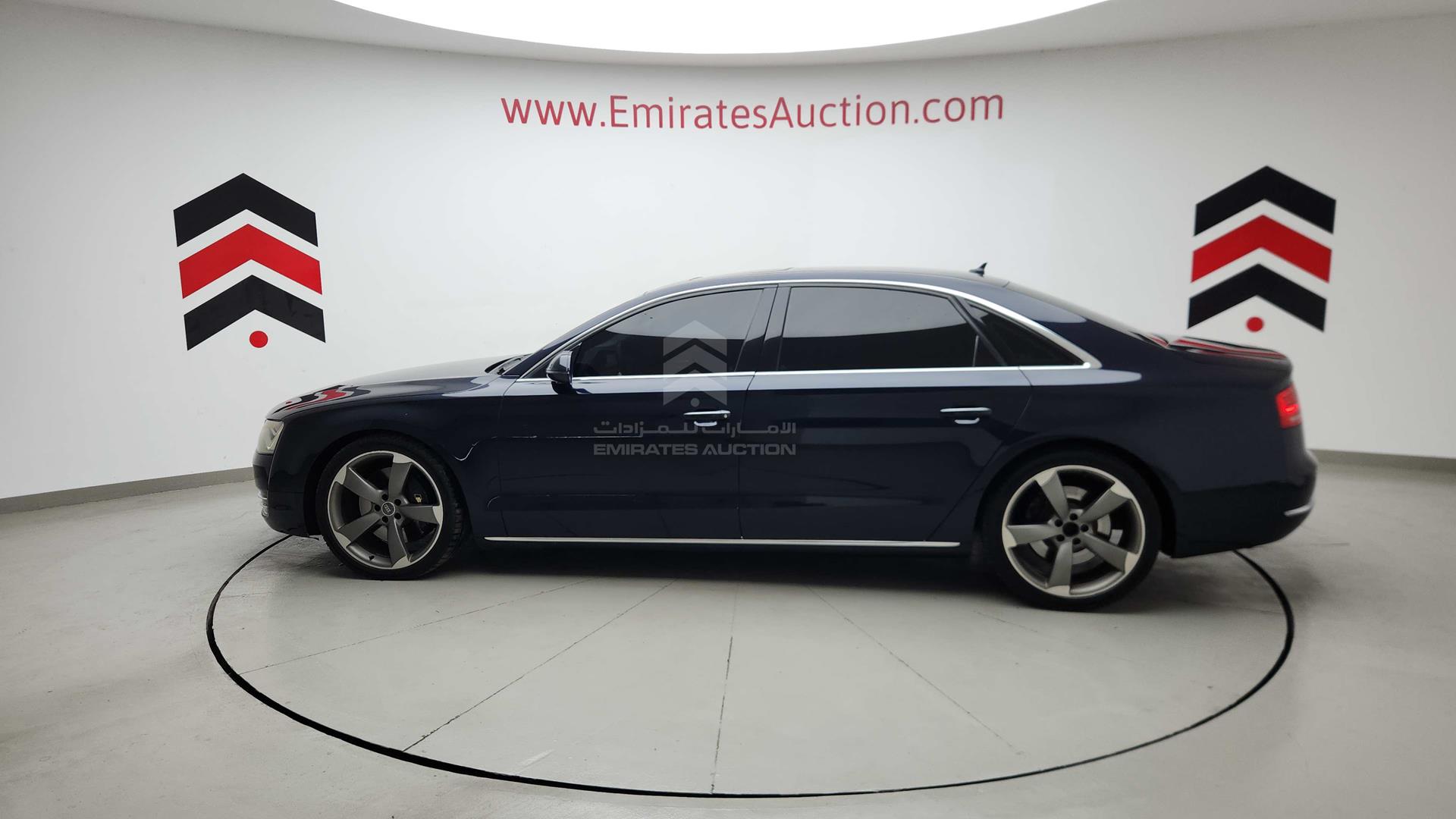 2012 AUDI A8 VIN: WAURVB4H8CN000577