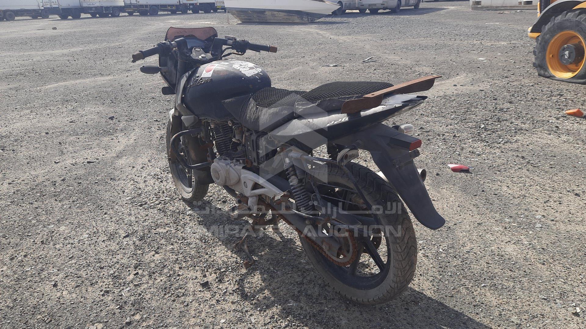 2011 BAJAJ PULSAR VIN: MD2DHDKZZUCB18800
