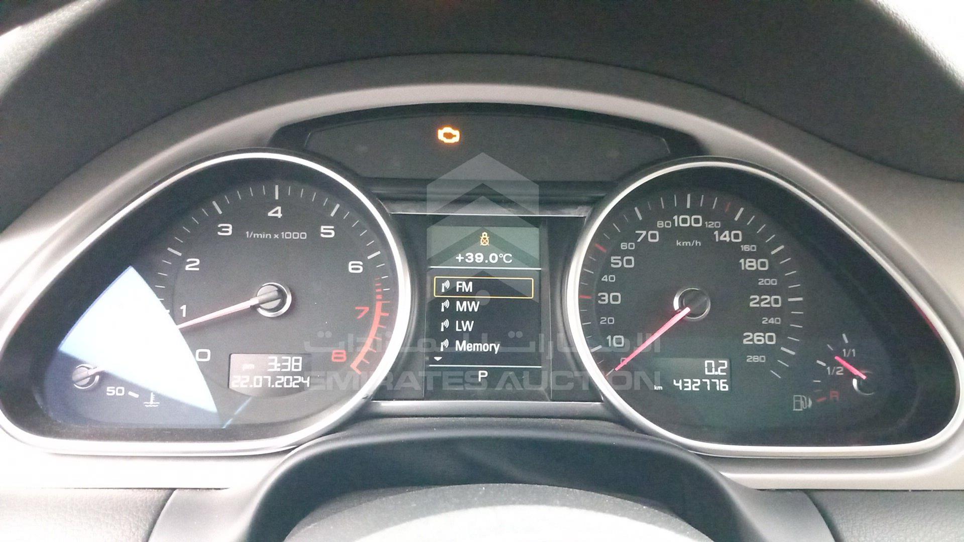 2013 AUDI Q7 VIN: WAUAGD4L3DD000355