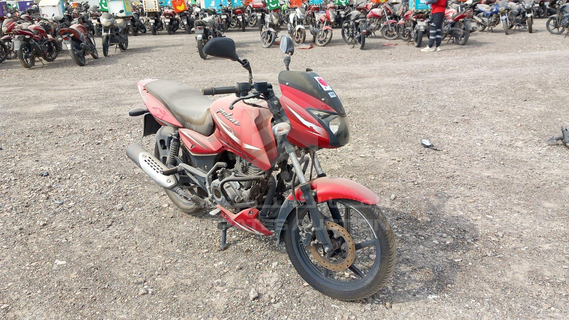 2020 BAJAJ 150 CC VIN: MD2A11CY4LCD73972