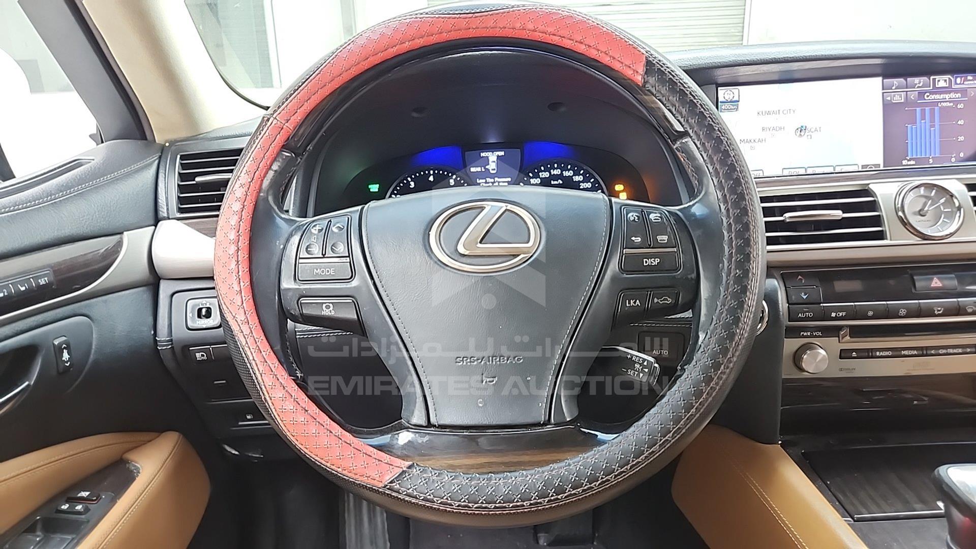 2014 LEXUS LS 460 L VIN: JTHGL46F8E5050906
