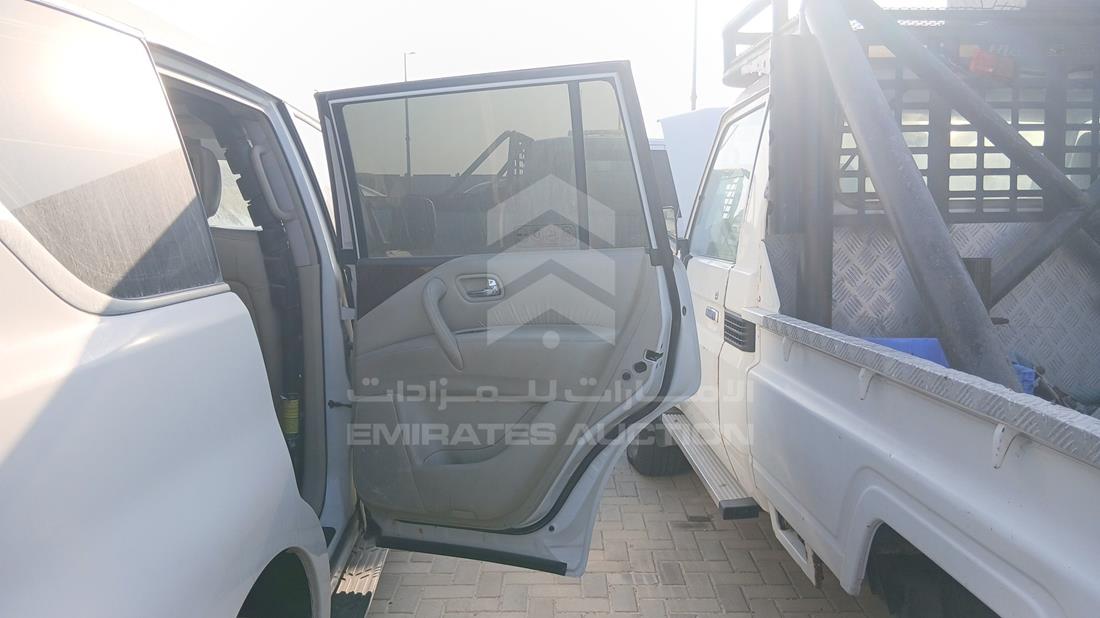 نيسان باترول 2019 — الباب الخلفي الأيمن — صورة 21