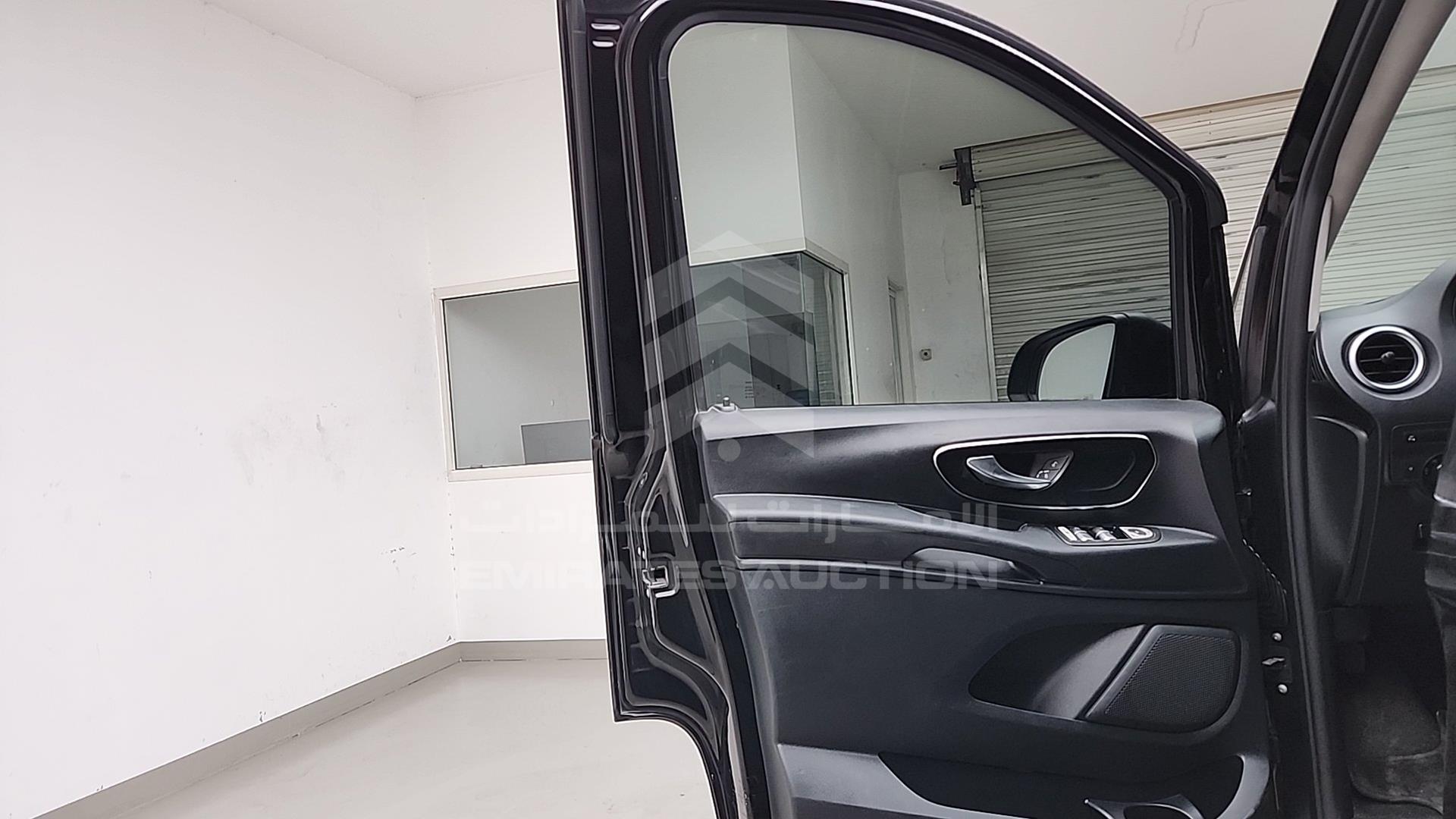 2019 MERCEDES VITO VIN: WD4WG3E18K3525095