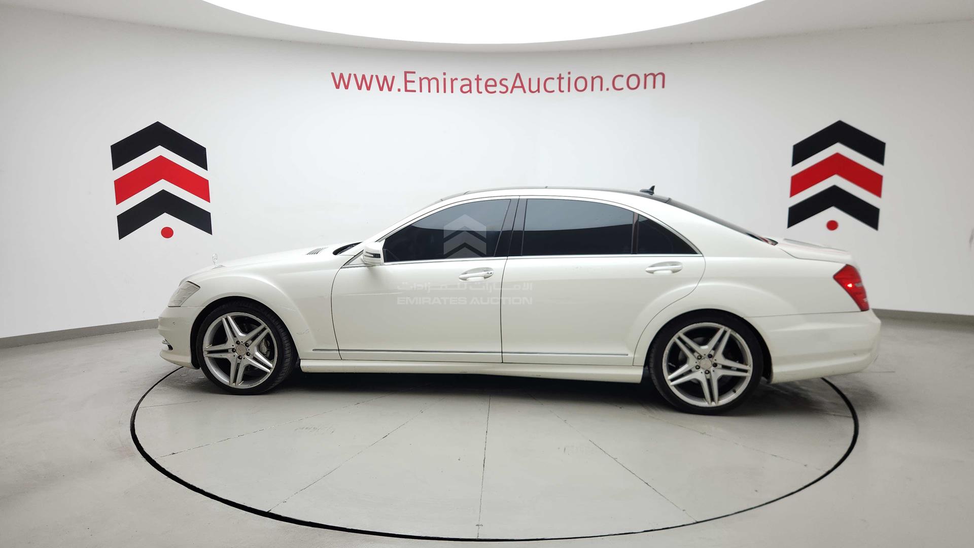 2011 MERCEDES S 350 VIN: WDDNG5GB4BA352085